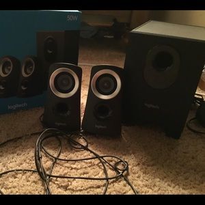 Brand new Logitech 50W speaker set.